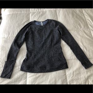 ***Lululemon long sleeve top